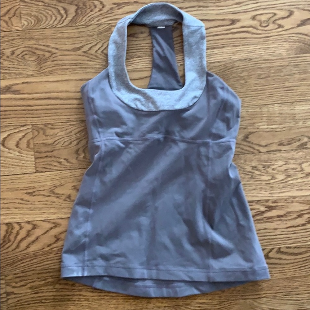 Lululemon workout top